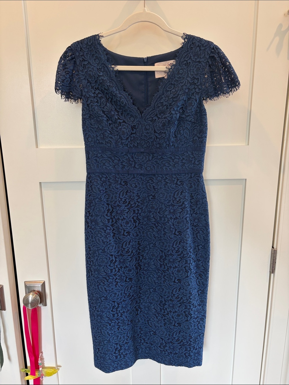 Gal Meets Glam Navy Lace V-Neck Cap Sleeve Midi Dress